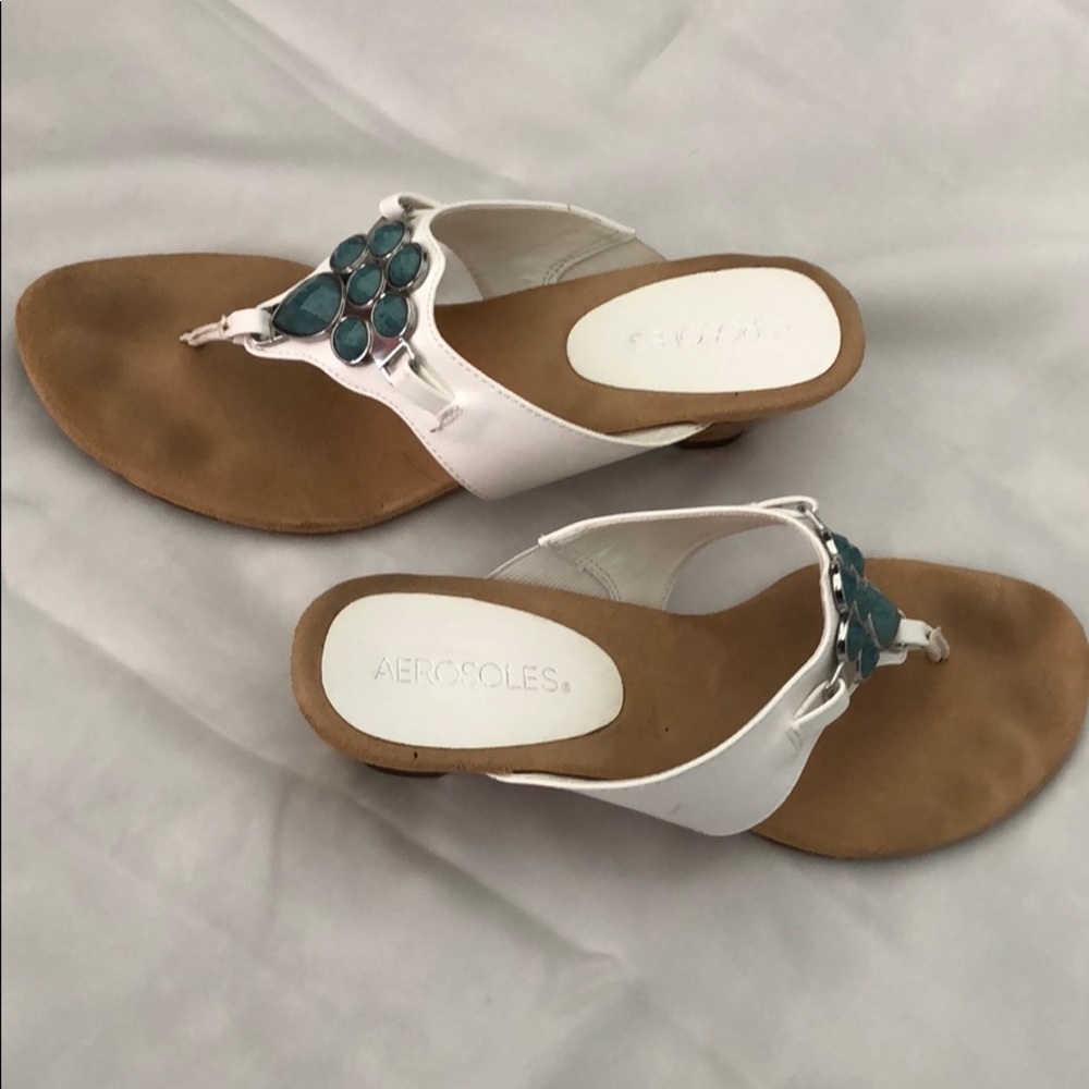 Turquoise & white Aerosoles